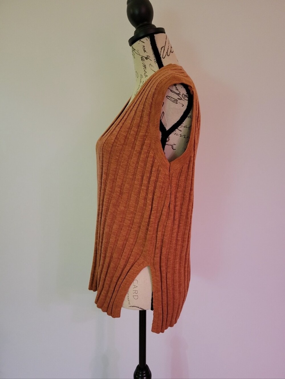 Free People Oversized Rust Ribbed V-Neck Knit Tank - Picture 3 of 8